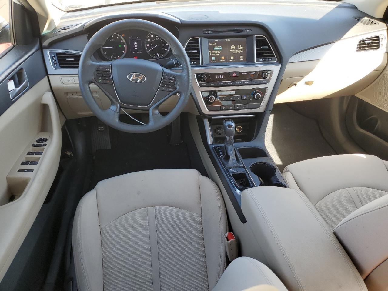 2016 Hyundai Sonata - Image 8