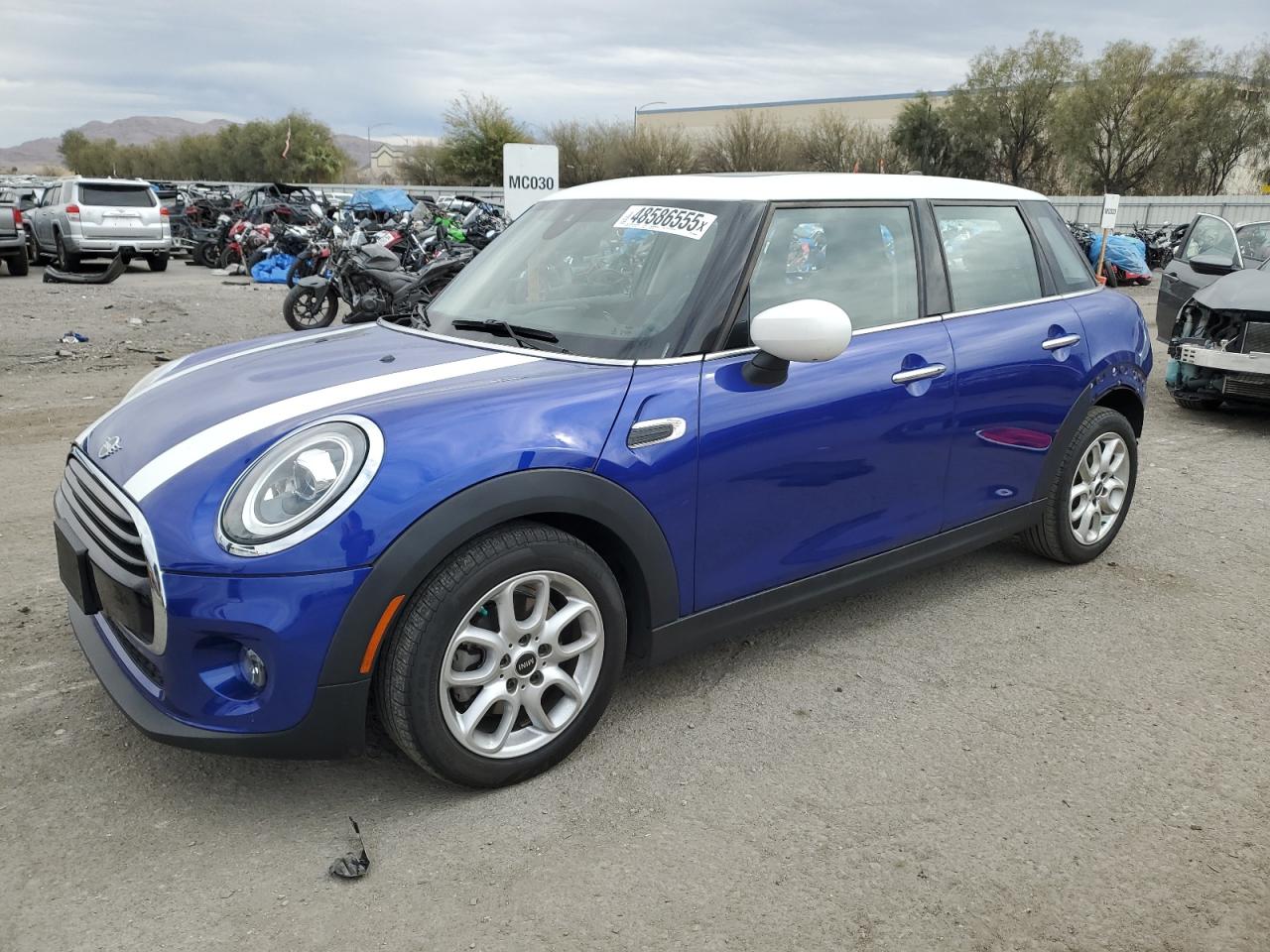 2020 Mini Cooper for Sale in Las Vegas, NV - Rear End