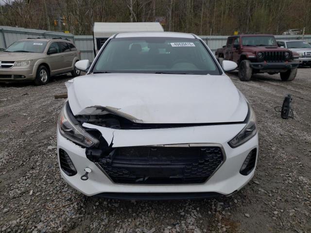  HYUNDAI ELANTRA 2018 Biały