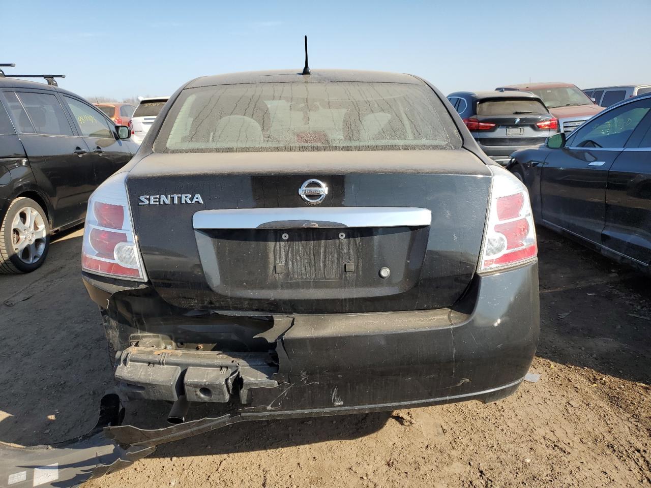 2010 Nissan Sentra - Image 6