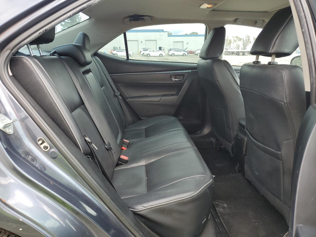 2015 Toyota Corolla - Image 10
