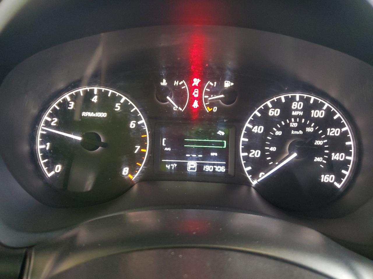 2014 Nissan Sentra - Image 9