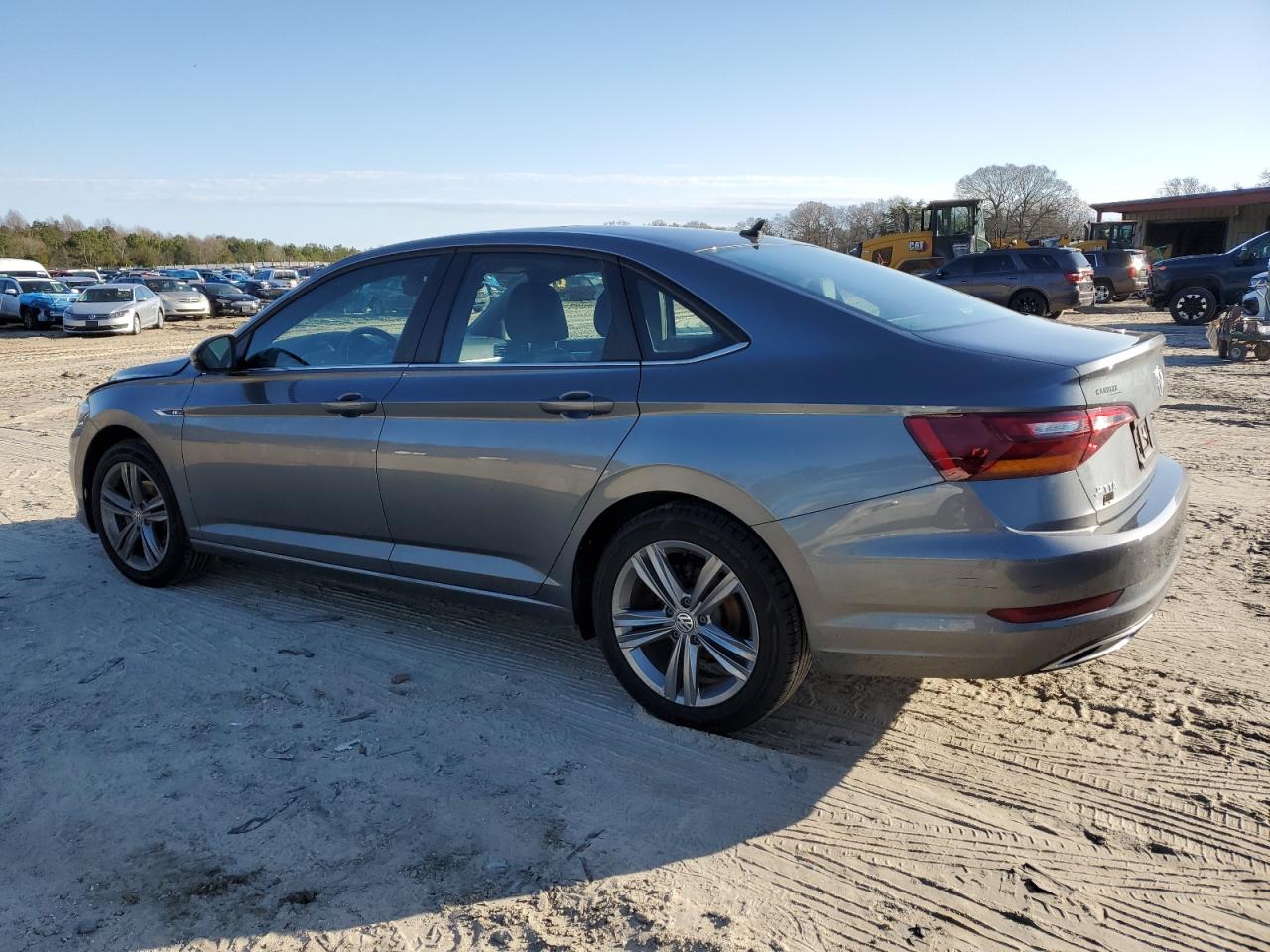 2019 Volkswagen Jetta - Image 2