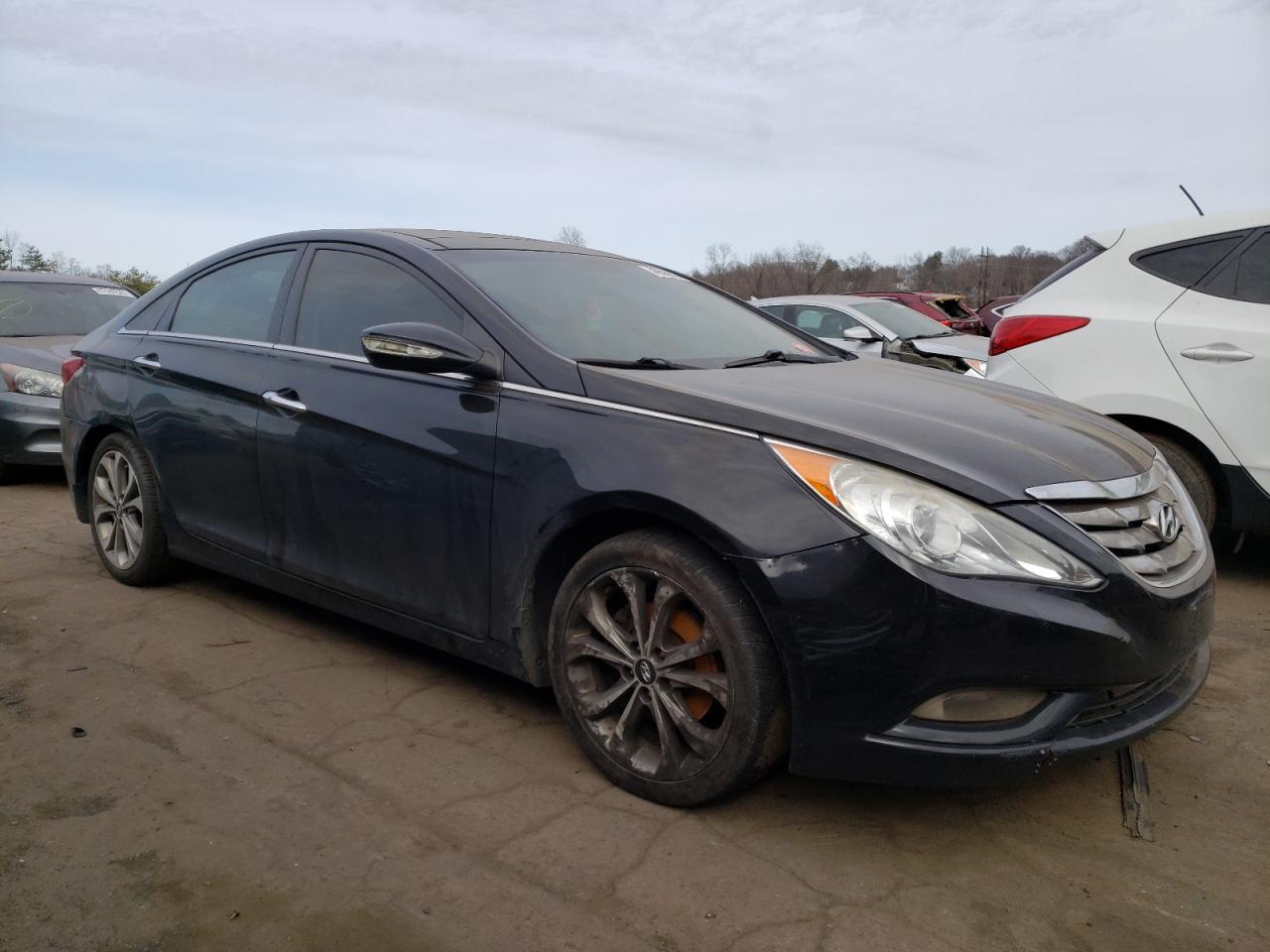 2013 Hyundai Sonata - Image 4