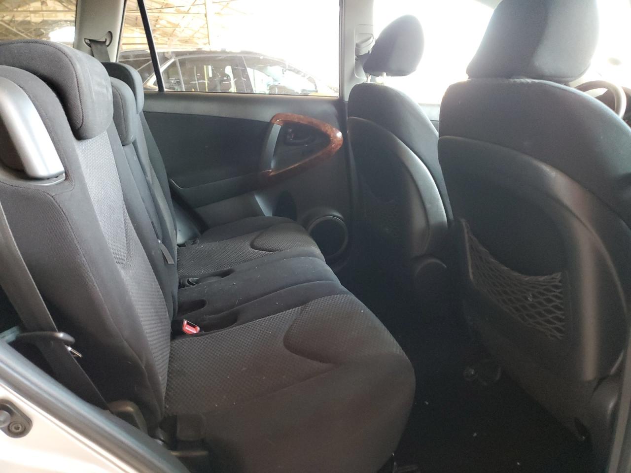 2006 Toyota RAV 4 - Image 10