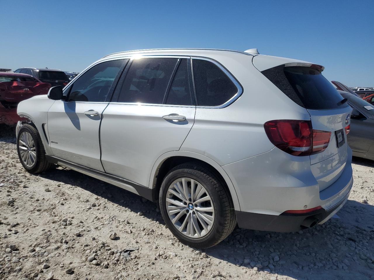 2016 BMW X5 - Image 2