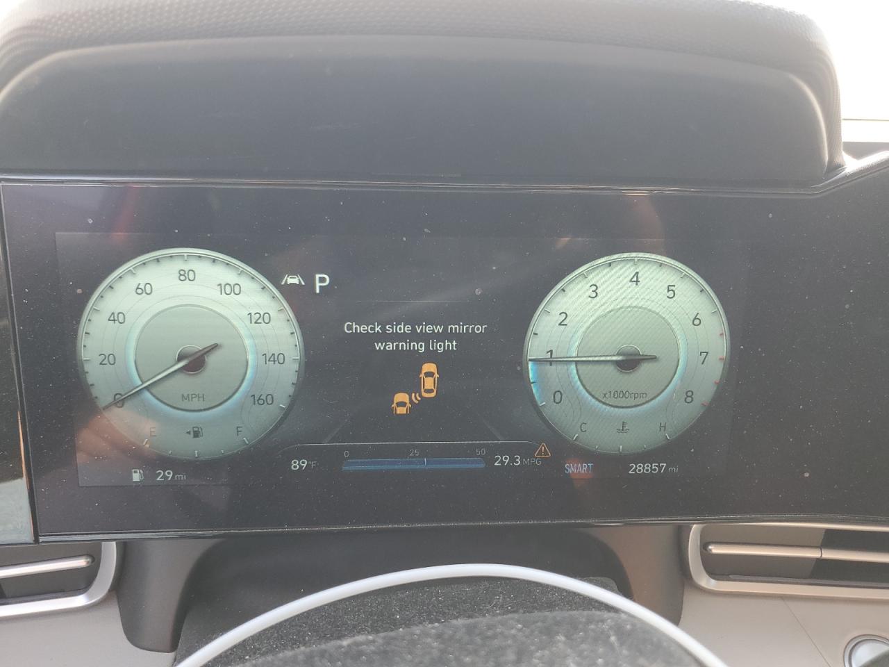 2023 Hyundai Elantra - Image 9