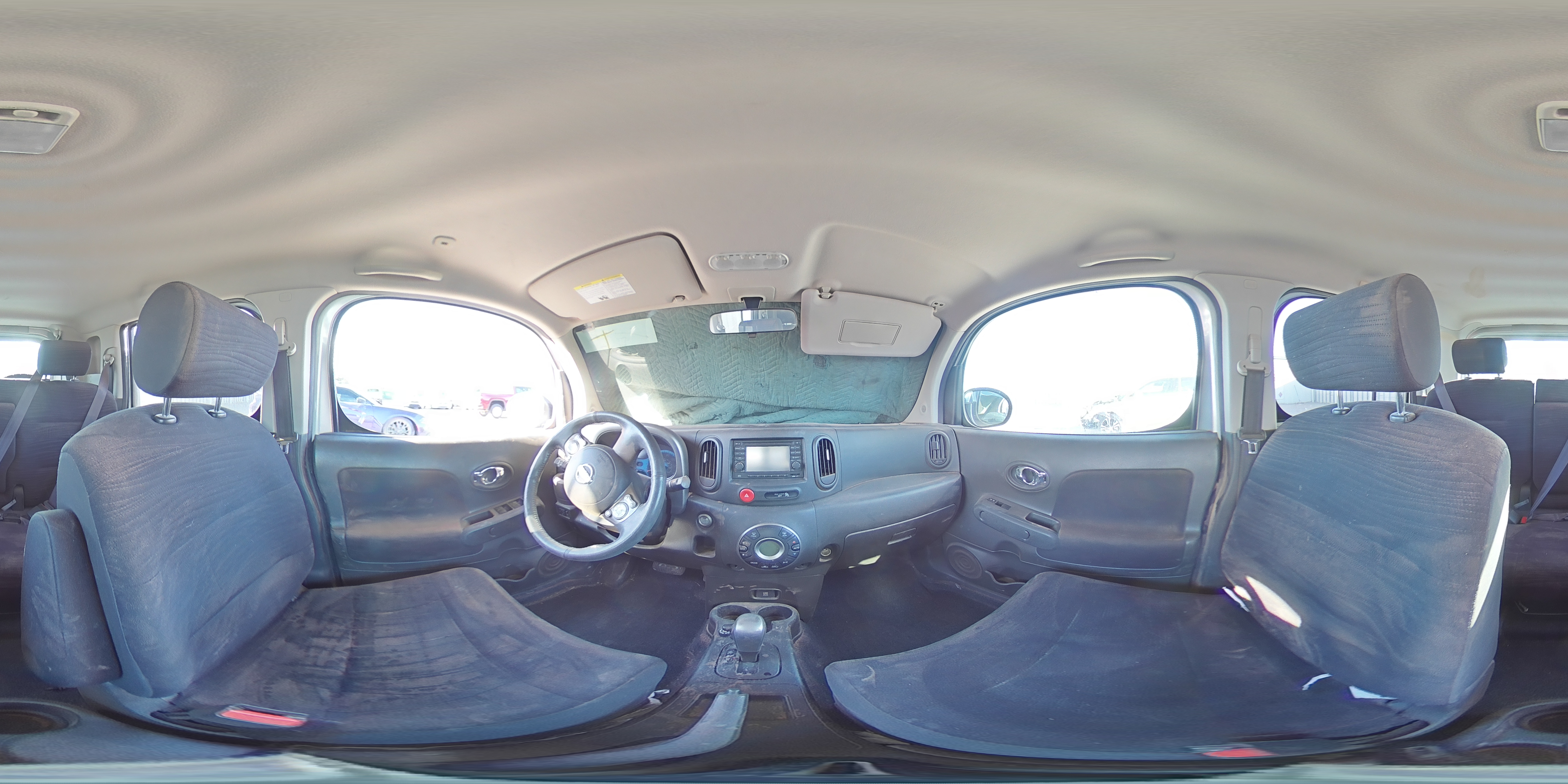 2011 Nissan Cube - Image 12