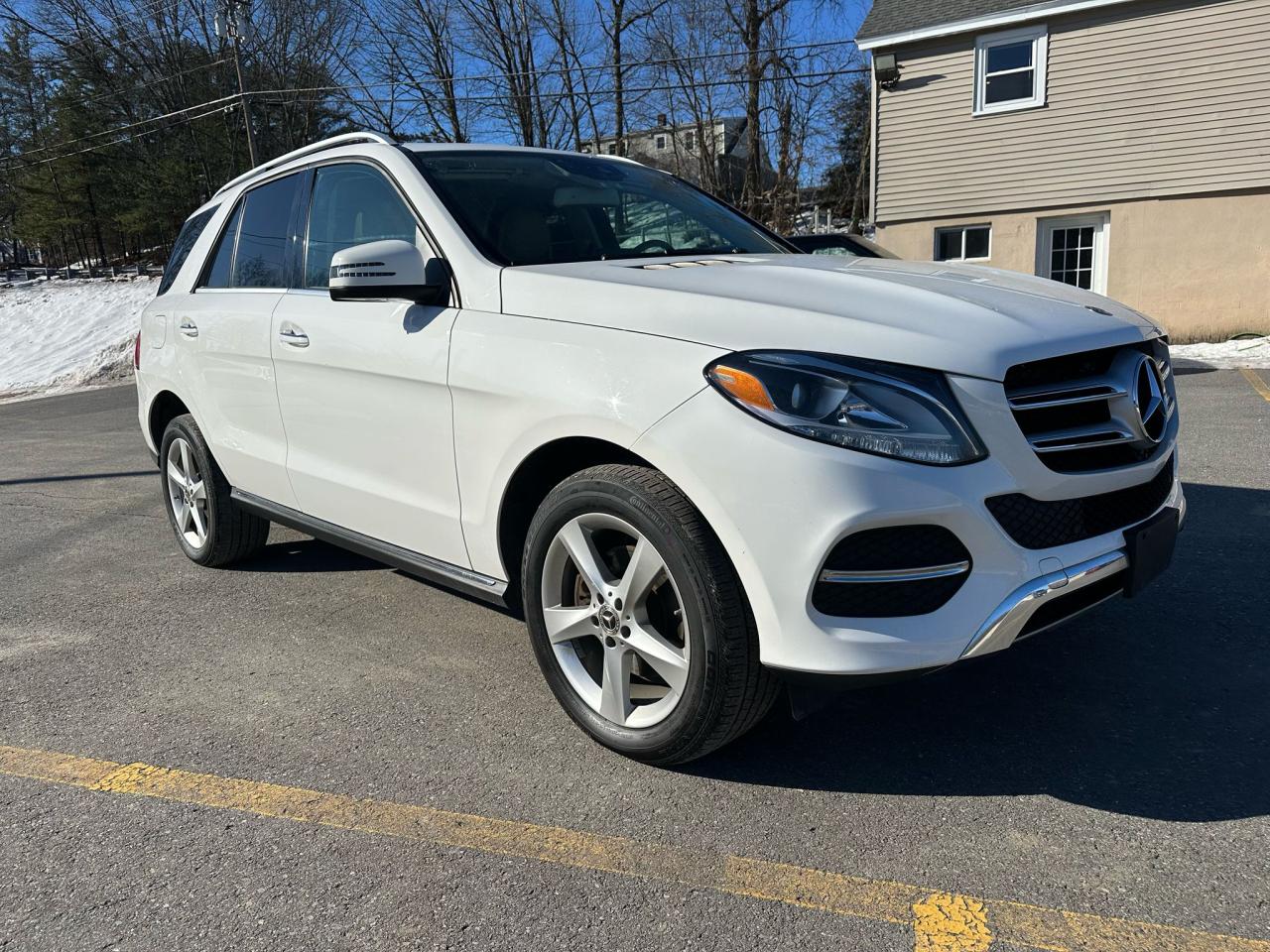 GLE GLE
