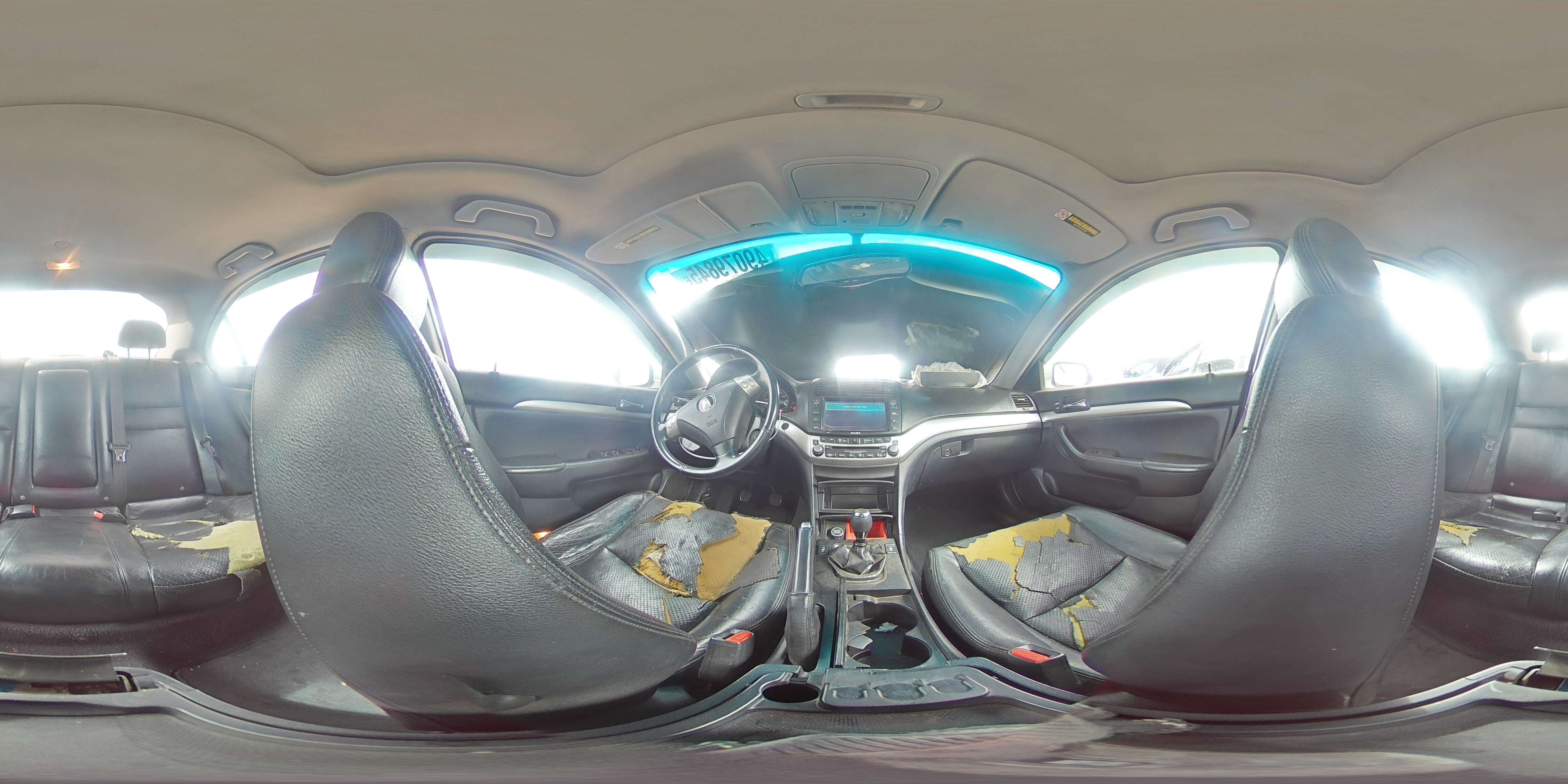 2004 Acura TSX - Image 12