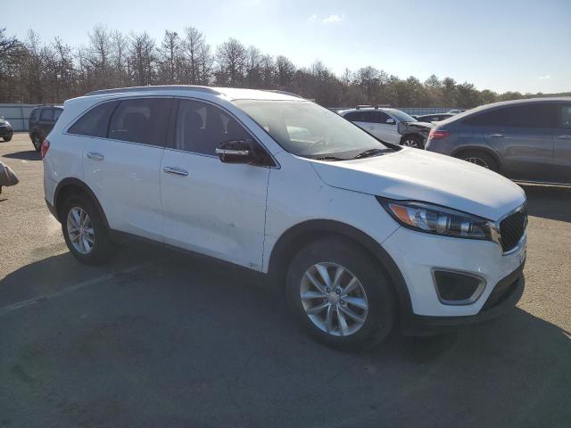 Паркетники KIA SORENTO 2016 Білий