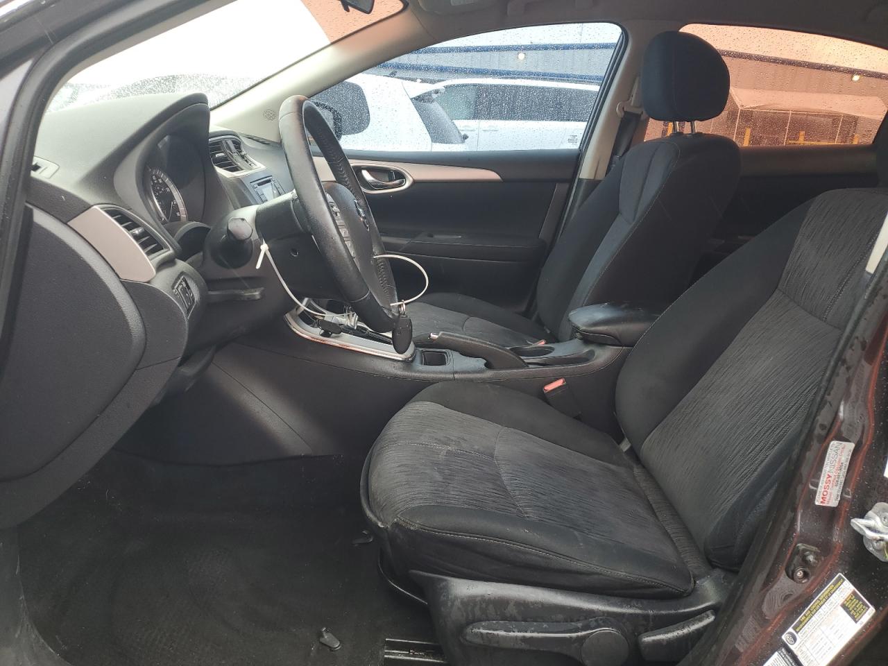 2015 Nissan Sentra - Image 7
