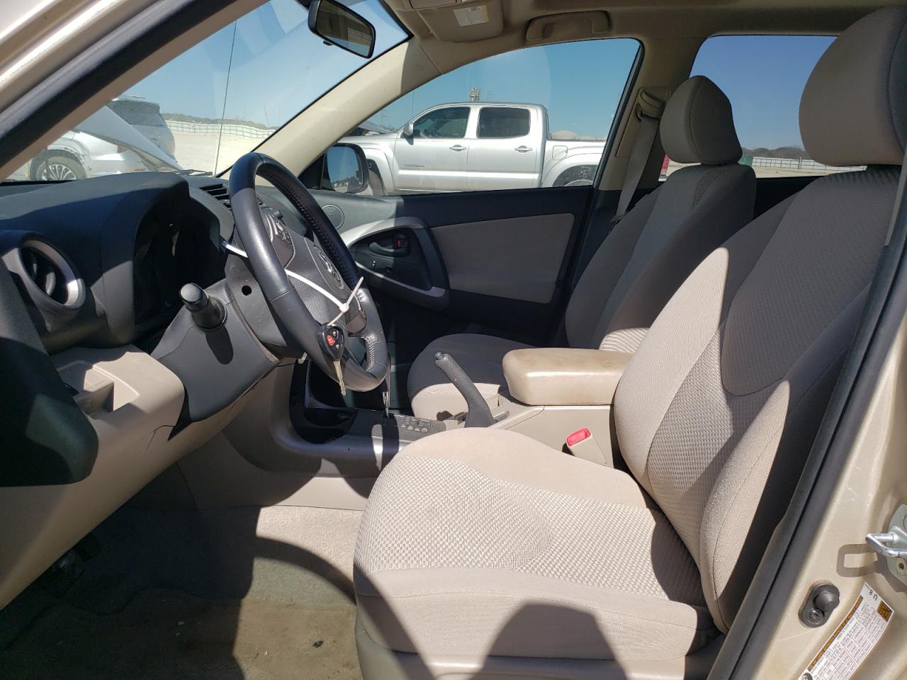 2008 Toyota RAV 4 - Image 7