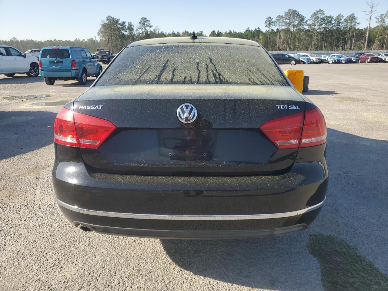 2014 Volkswagen Passat - Image 6