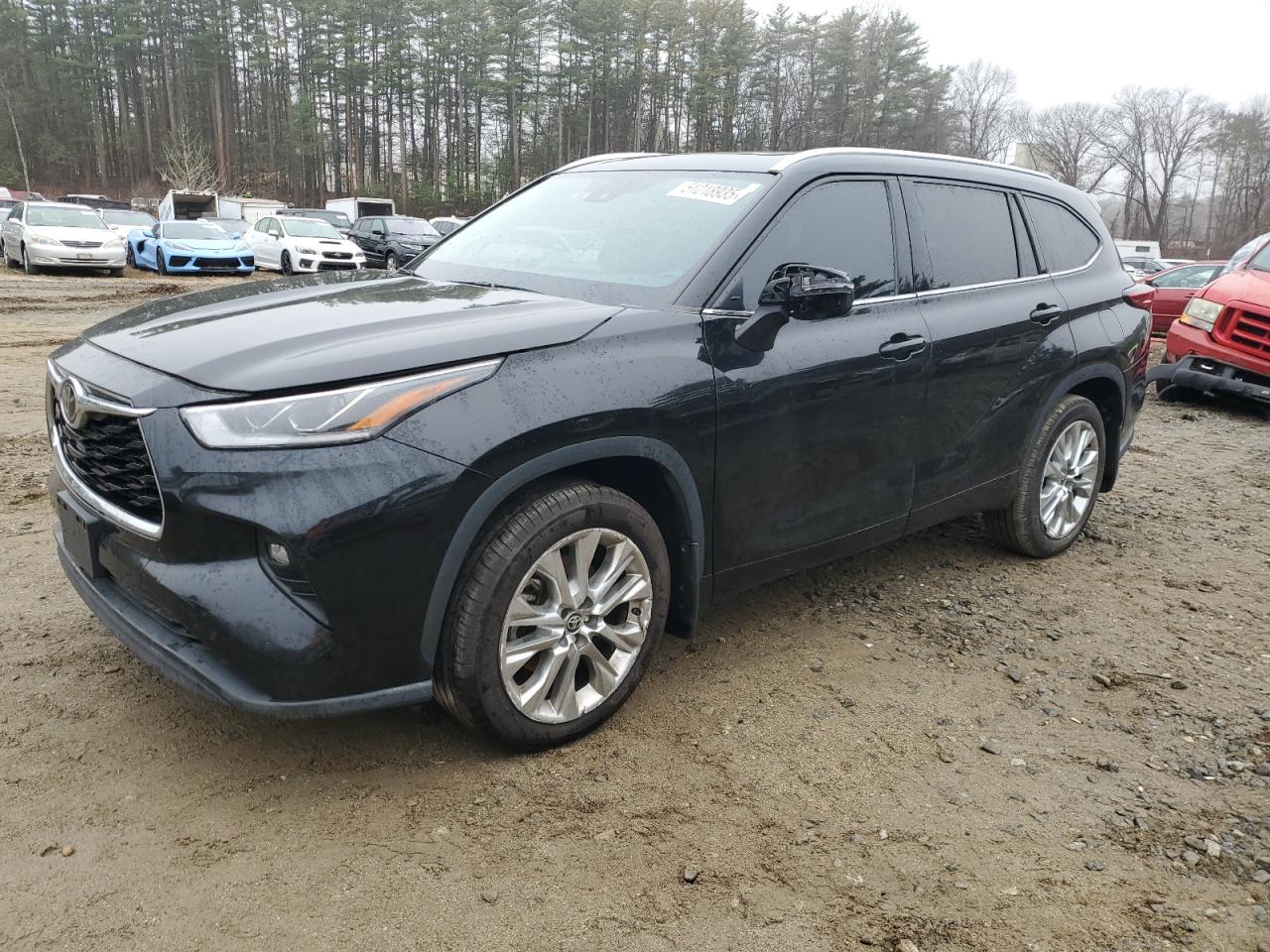 2021 Toyota Highlander Limited na sprzedaż w North Billerica, MA - Minor Dent/Scratches