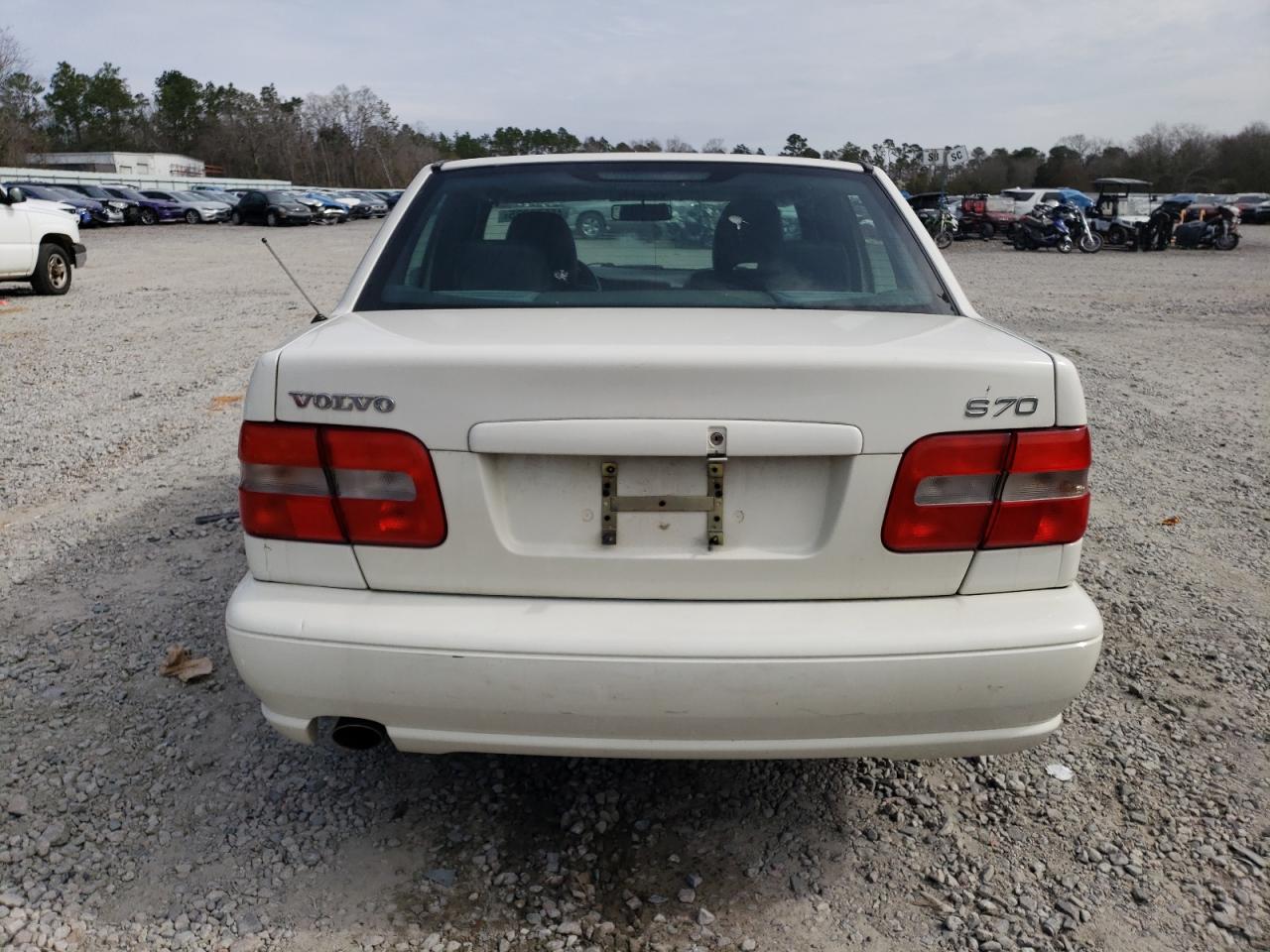2000 Volvo S70 - Image 6