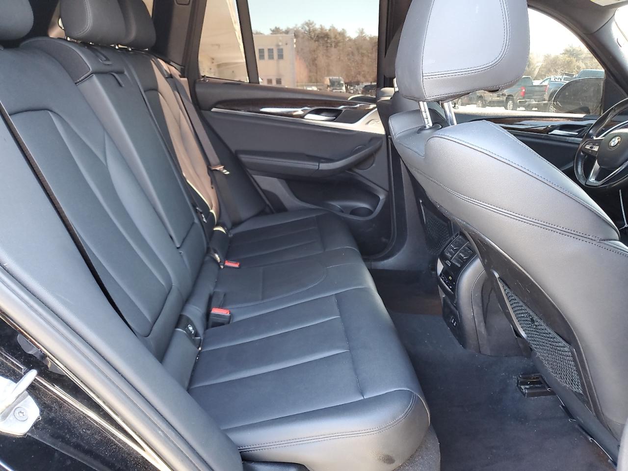 2021 BMW X3 - Image 11