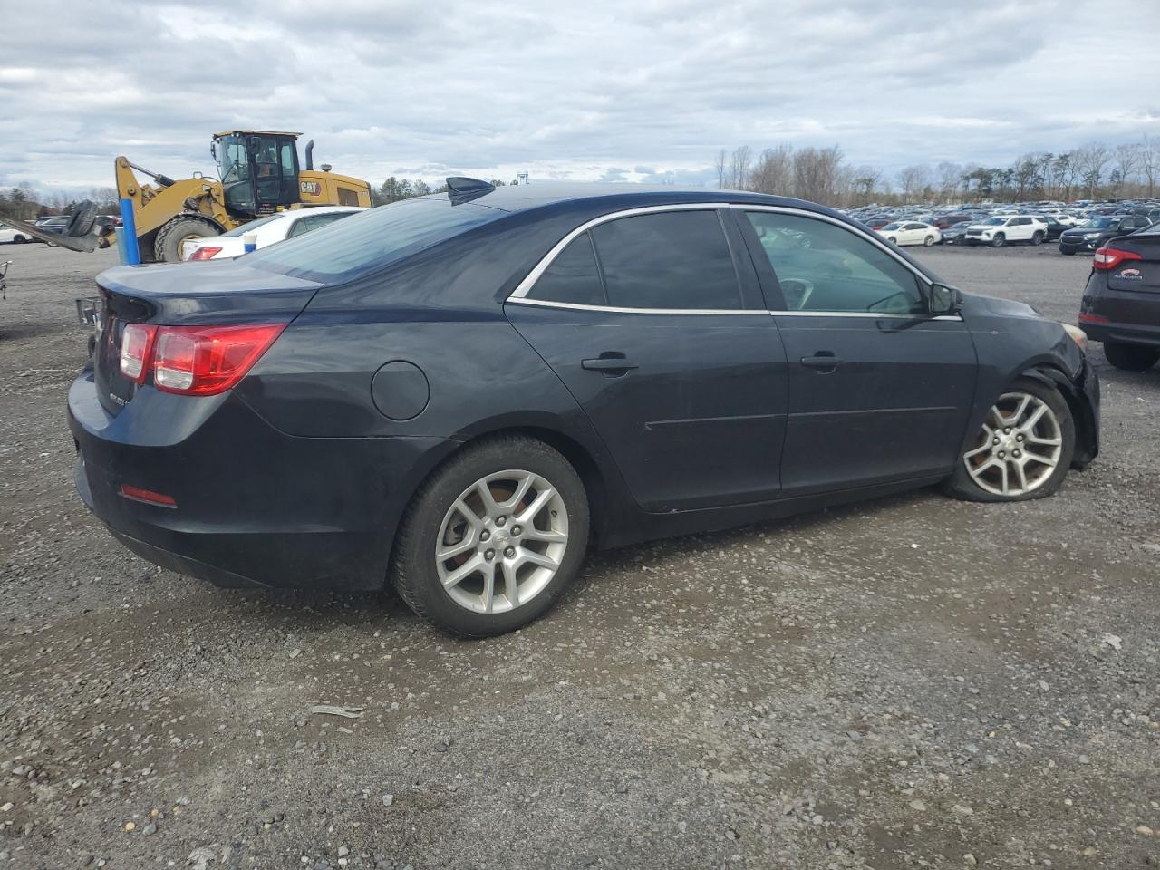 2015 Chevrolet Malibu - Image 3