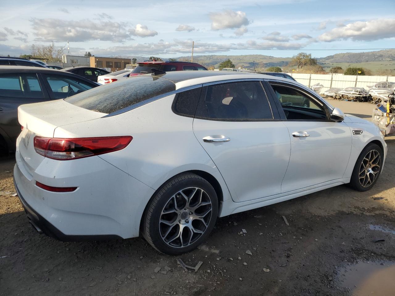 2019 Kia Optima - Image 3