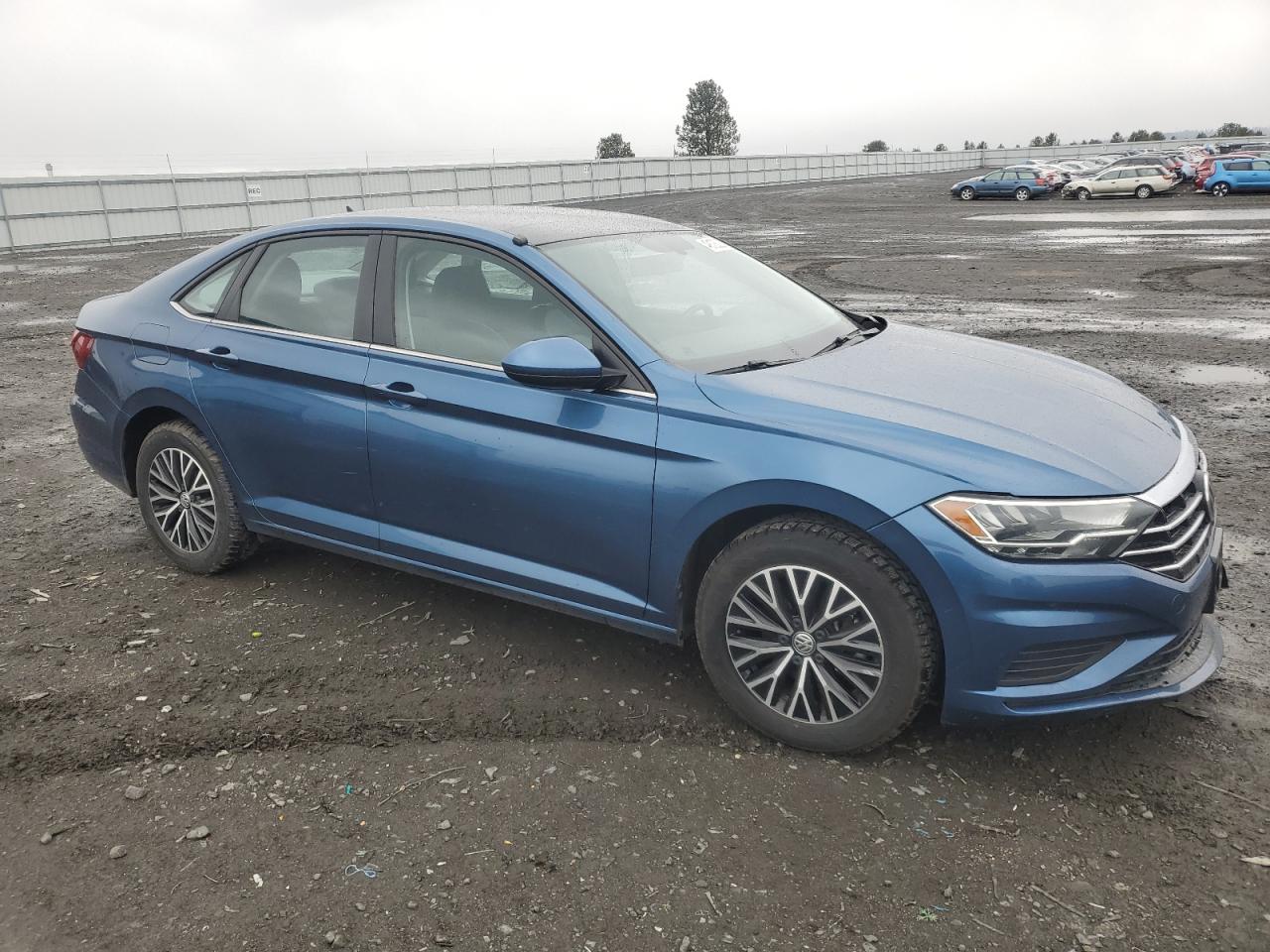 2021 Volkswagen Jetta - Image 4