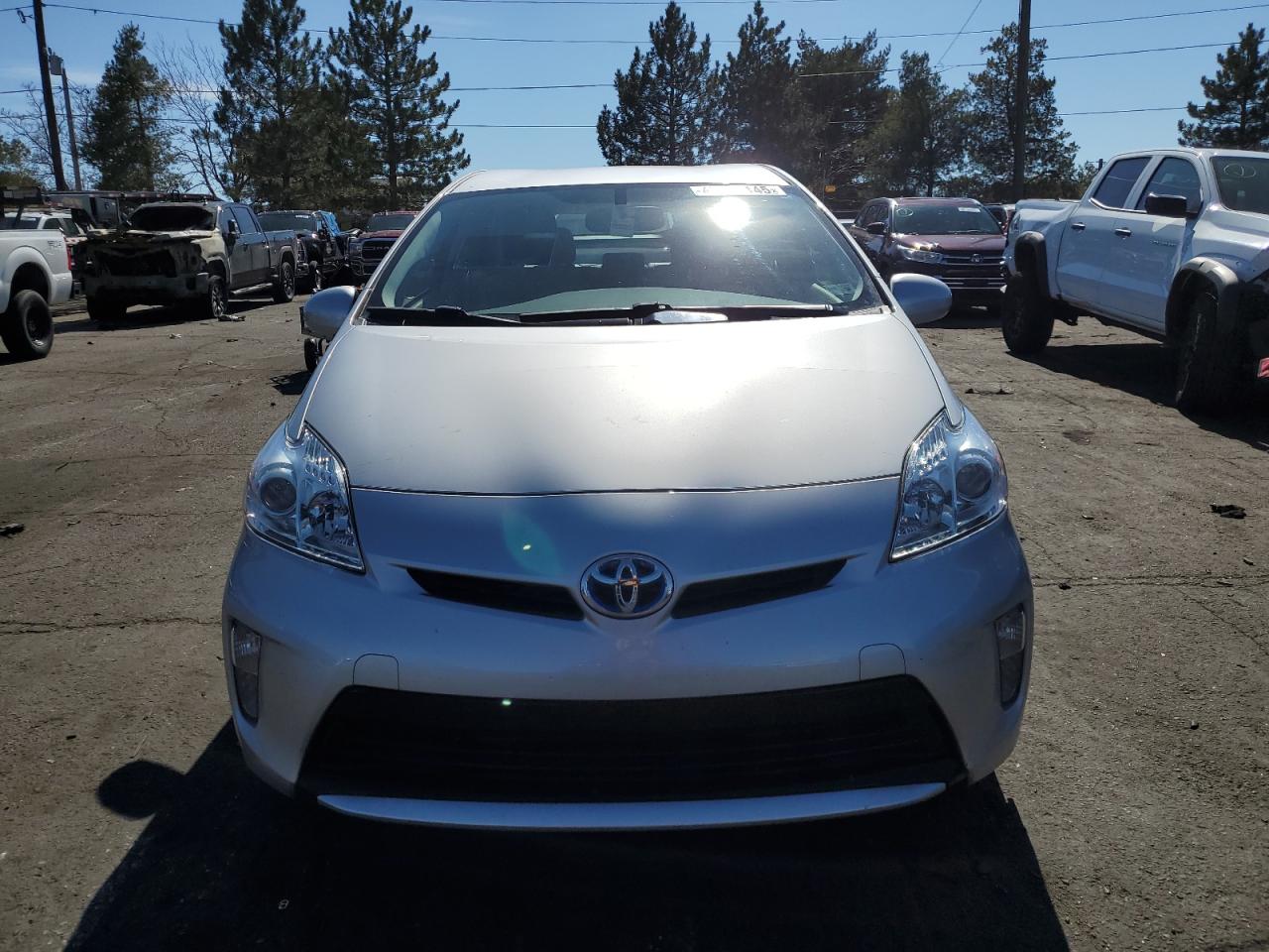 2015 Toyota Prius - Image 5