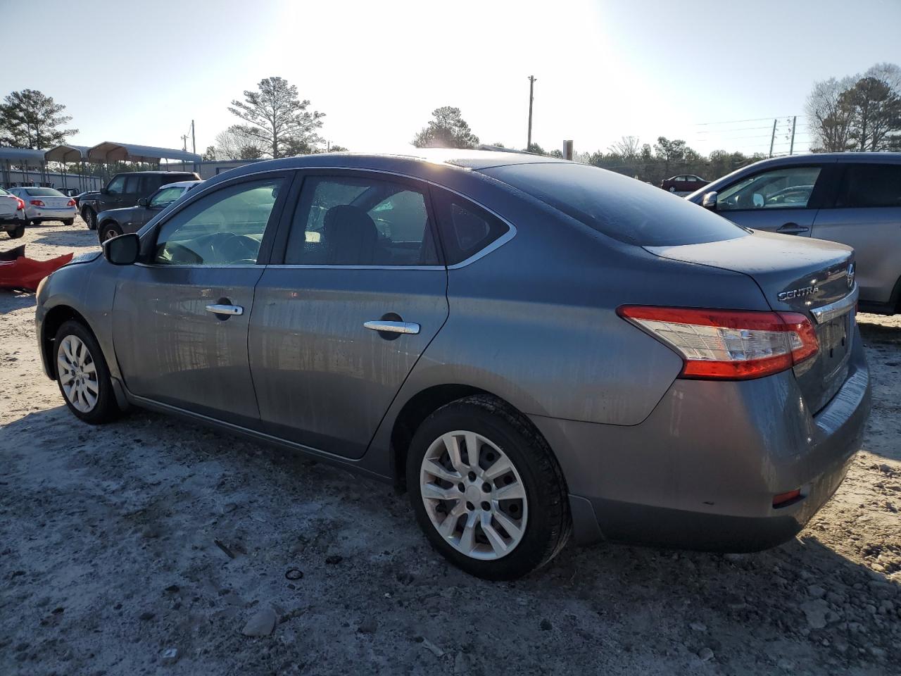 2015 Nissan Sentra - Image 2