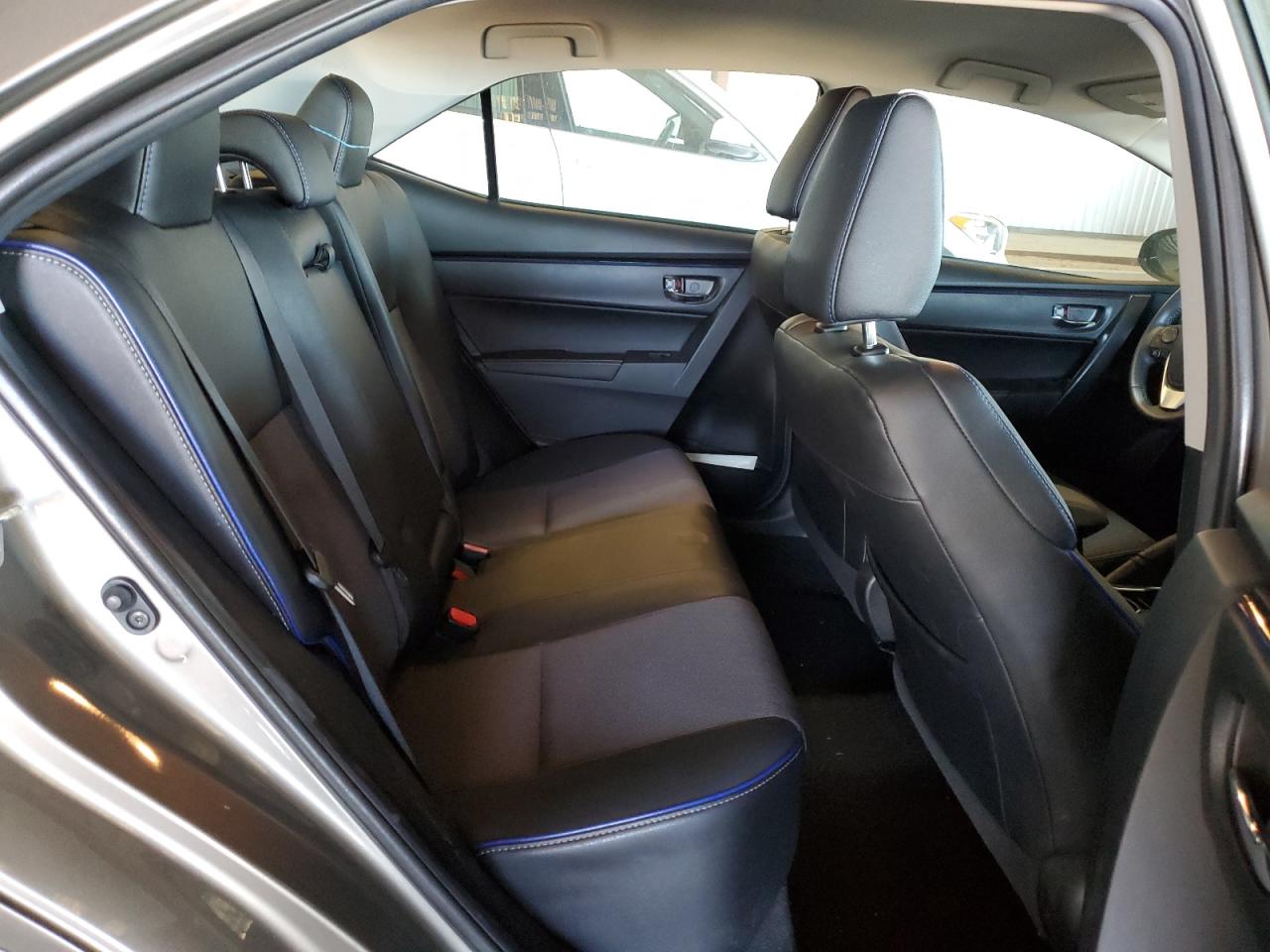 2018 Toyota Corolla - Image 10