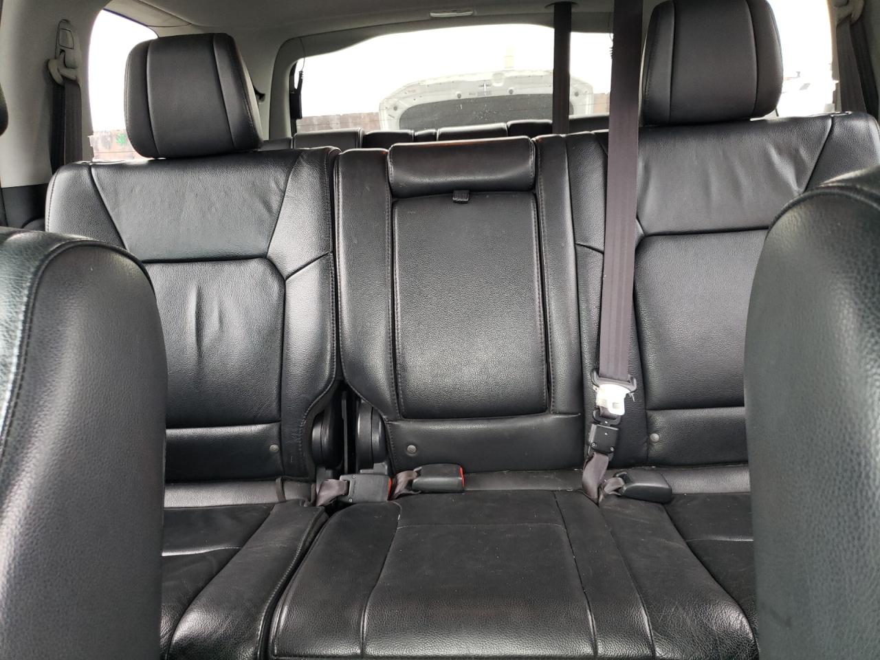 2014 Honda Pilot - Image 10