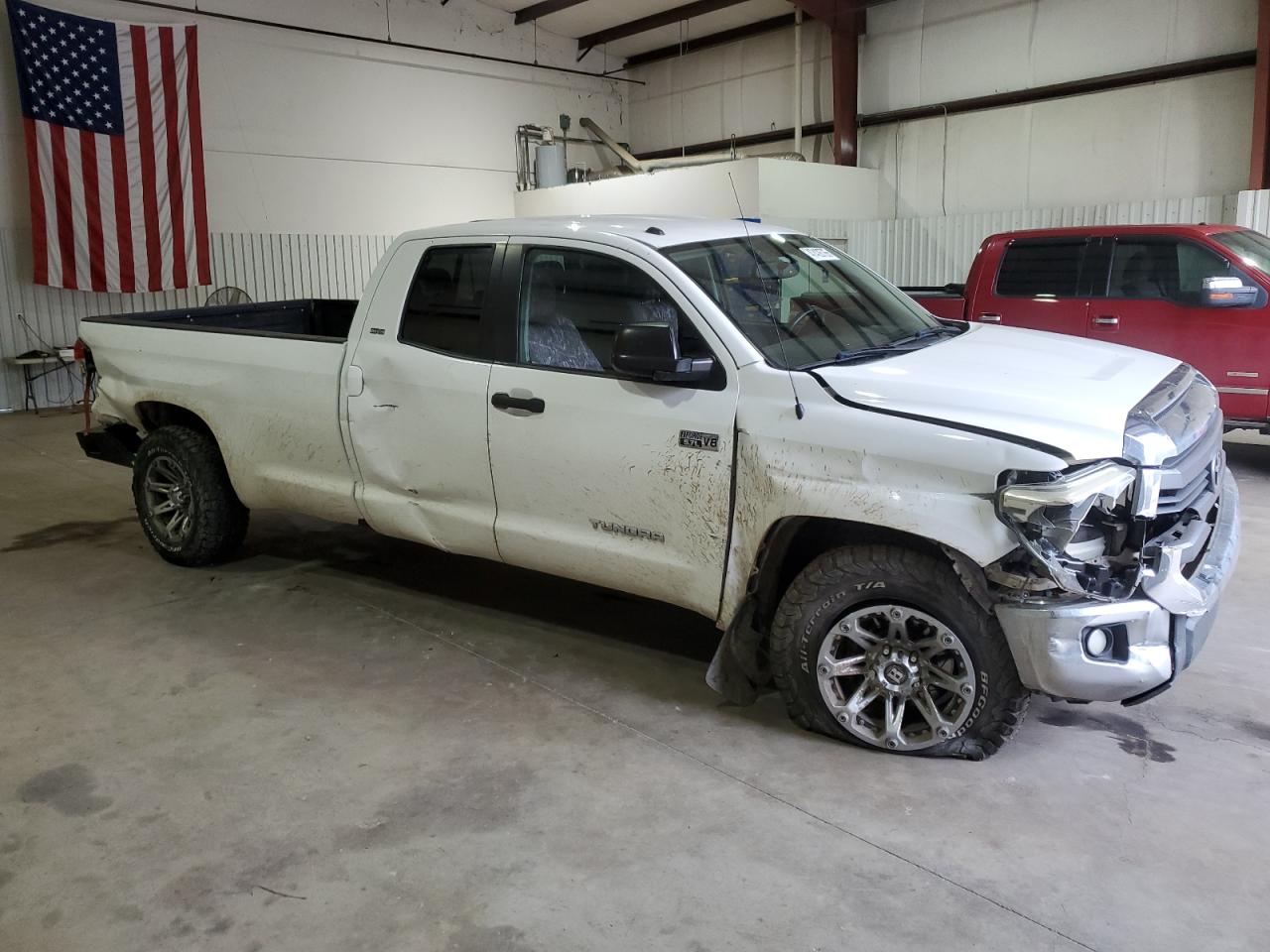 2014 Toyota Tundra - Image 4