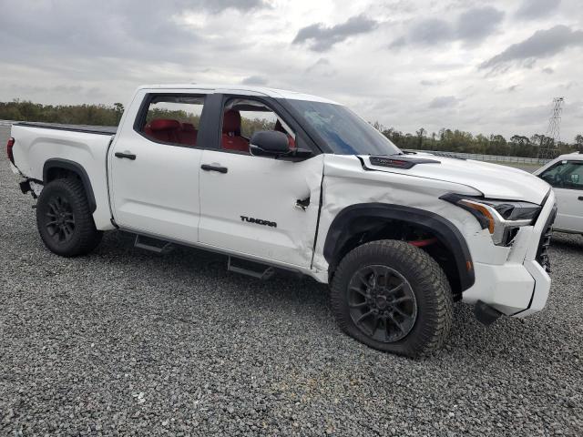  TOYOTA TUNDRA 2024 Biały