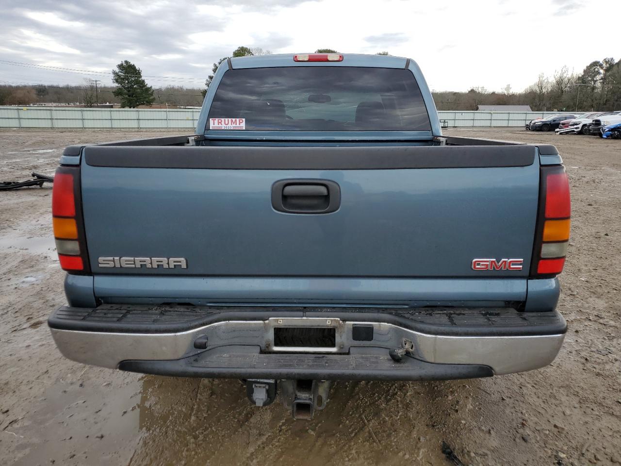 2007 GMC Sierra - Image 6