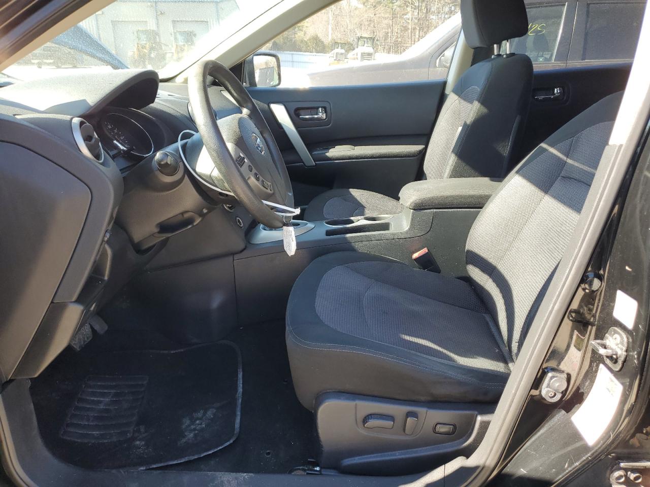 2011 Nissan Rogue - Image 7