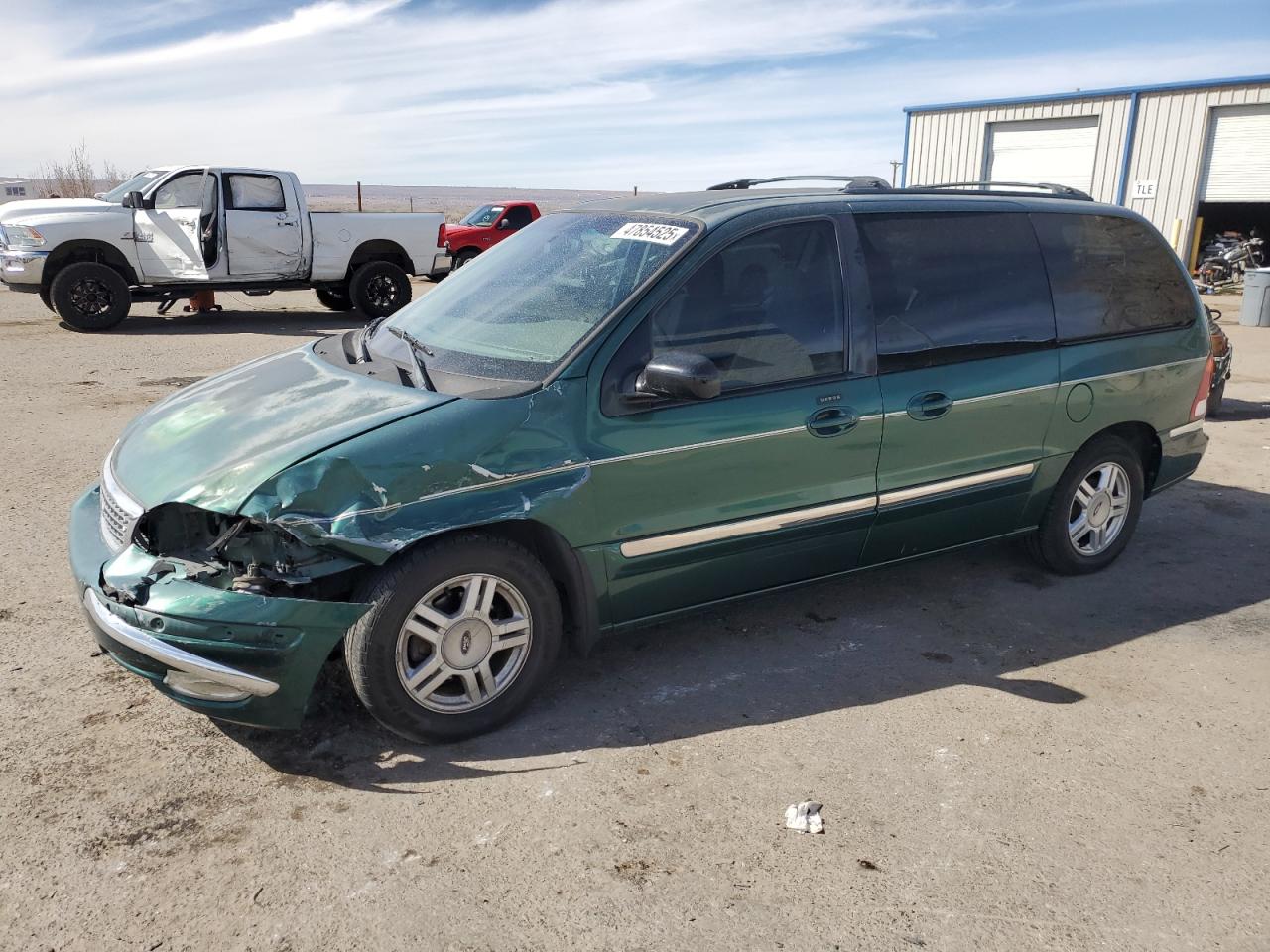 2003 Ford Windstar Se იყიდება Albuquerque-ში, NM - Front End