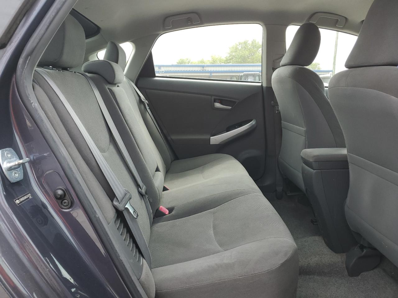 2010 Toyota Prius - Image 11