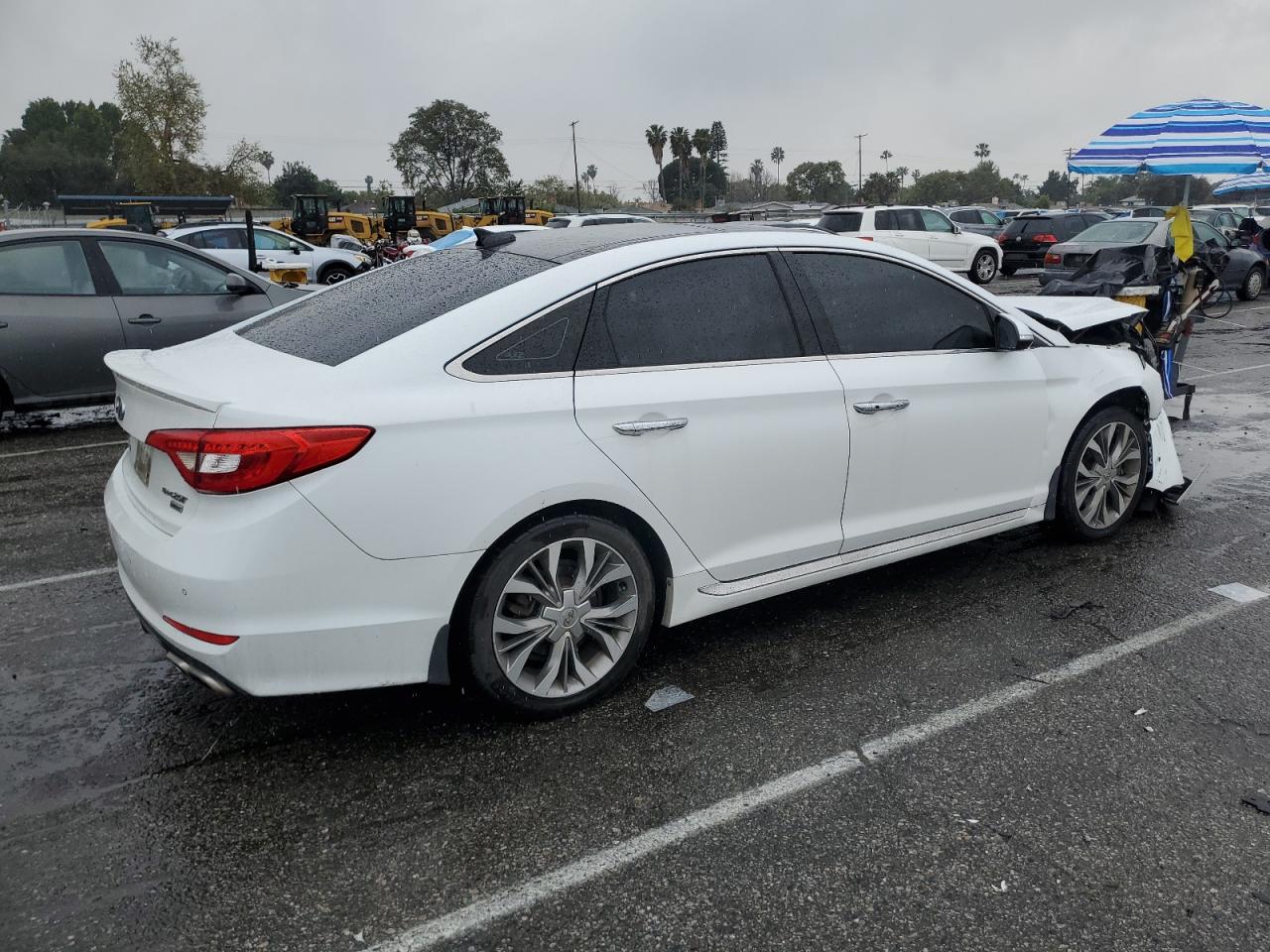 2015 Hyundai Sonata - Image 3