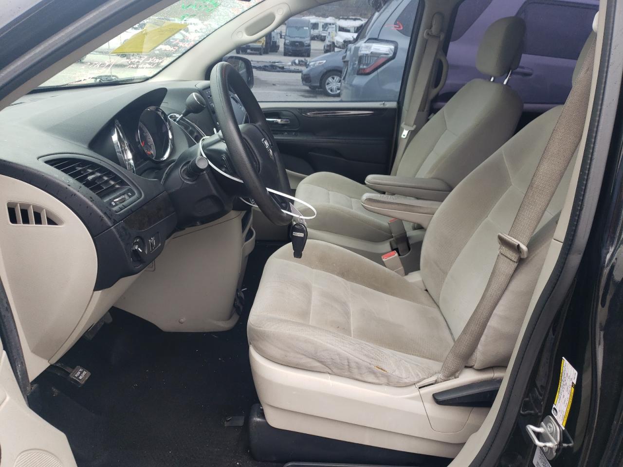 2015 Dodge Caravan - Image 7