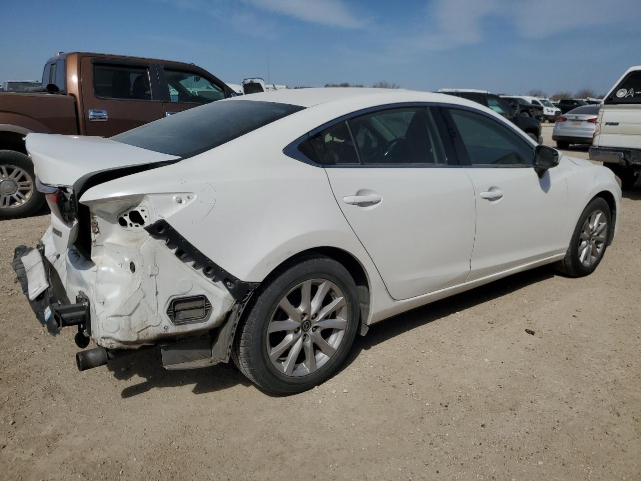 2016 Mazda 6 - Image 3