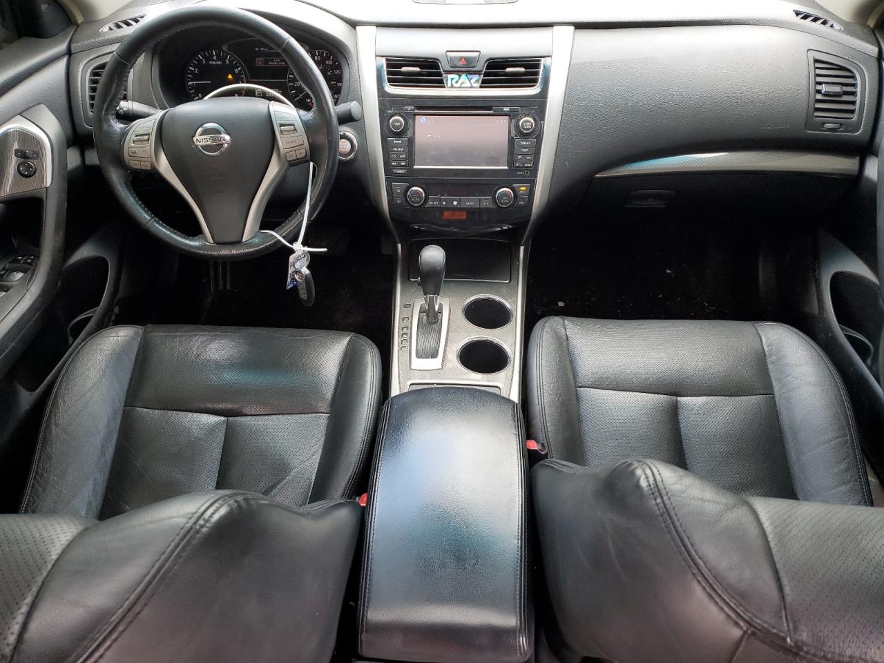 2013 Nissan Altima - Image 8
