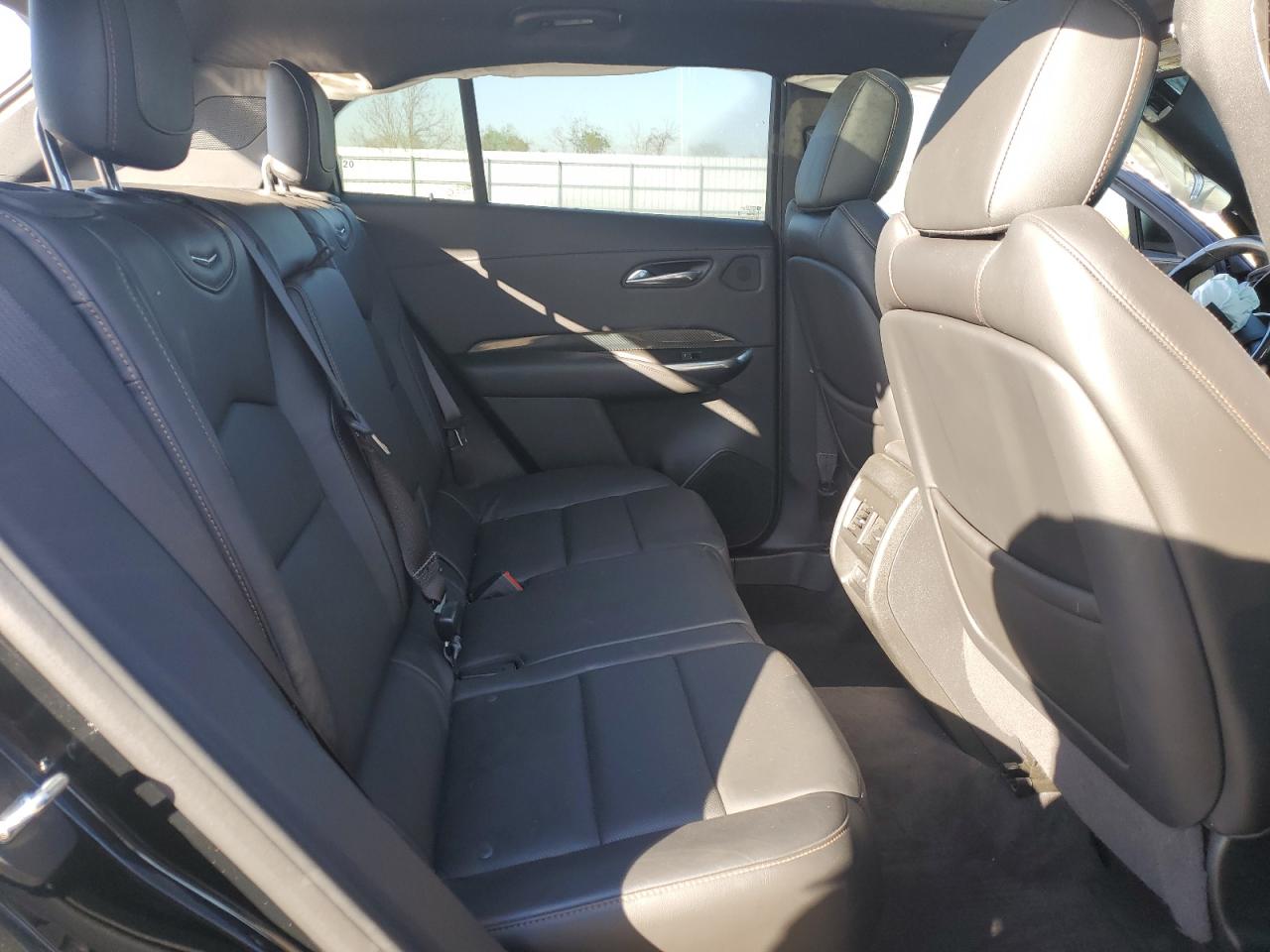 2020 Cadillac XT4 - Image 11