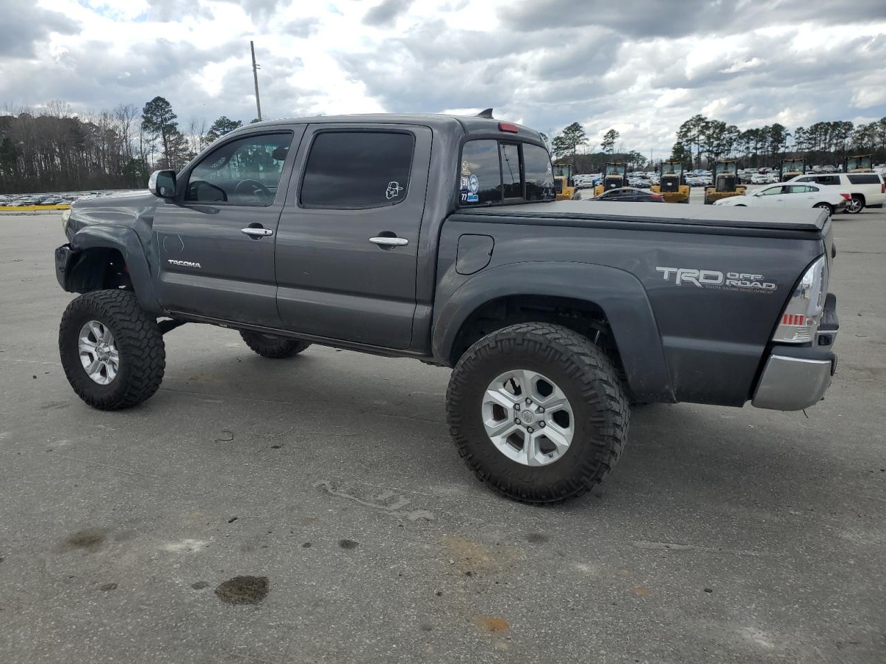 2012 Toyota Tacoma - Image 2