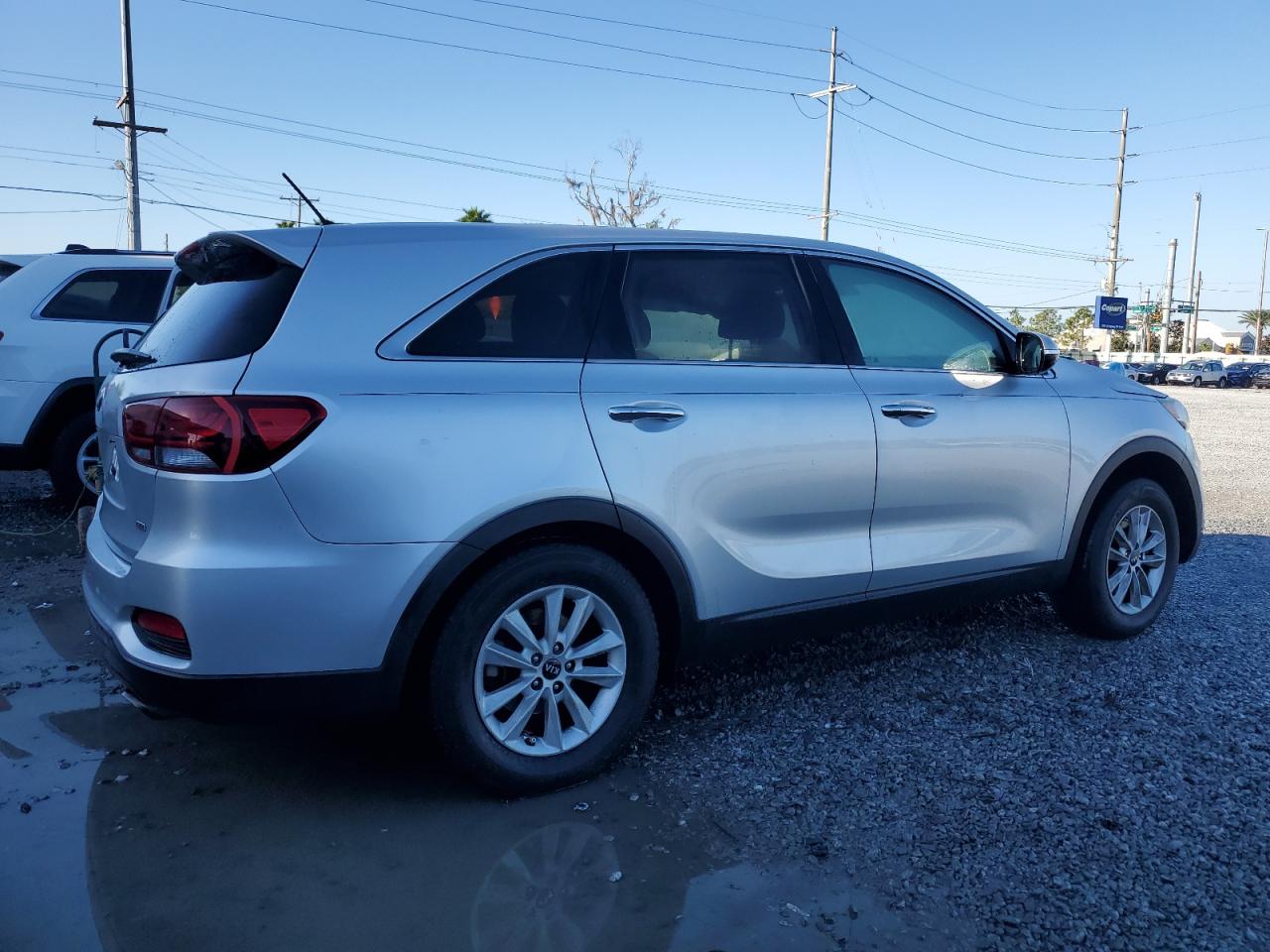 2019 Kia Sorento - Image 3