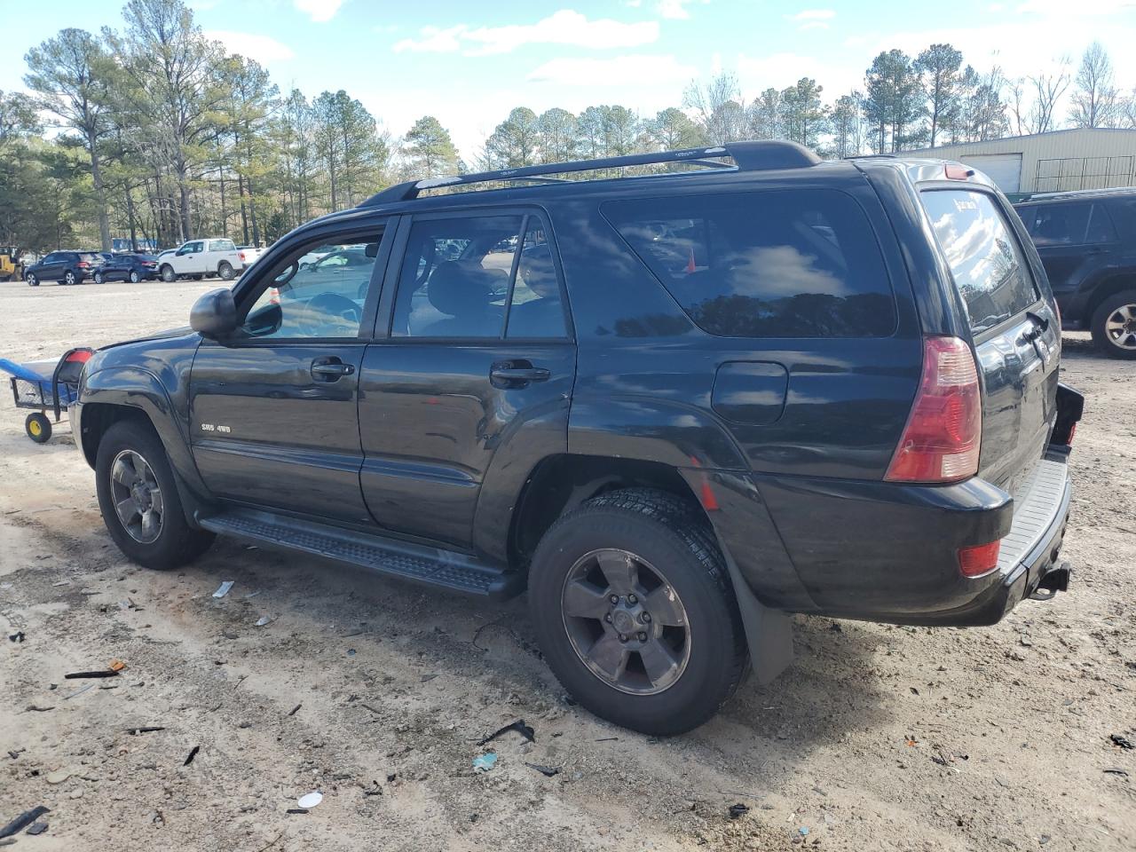 2005 Toyota 4Runner - Image 2