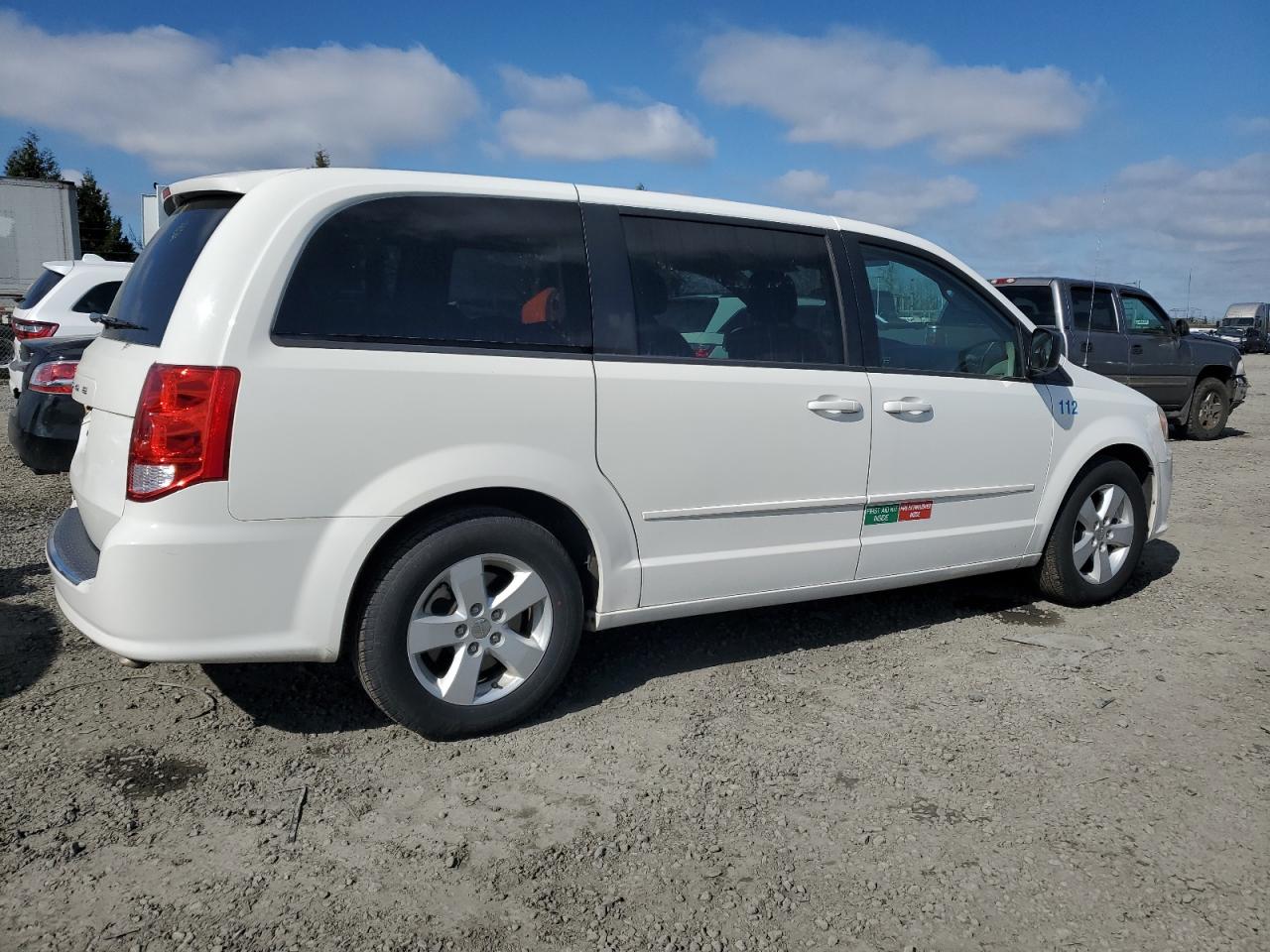 2013 Dodge Caravan - Image 3
