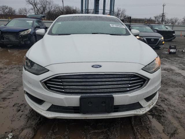  FORD FUSION 2017 Biały