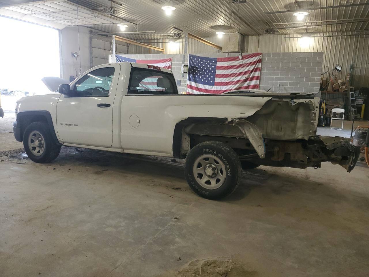 2014 Chevrolet Silverado - Image 2
