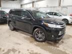 2017 Toyota Highlander Se იყიდება Milwaukee-ში, WI - Front End