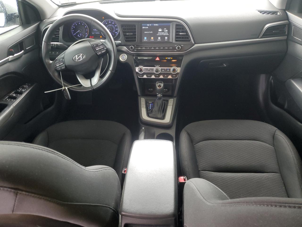 2019 Hyundai Elantra - Image 8