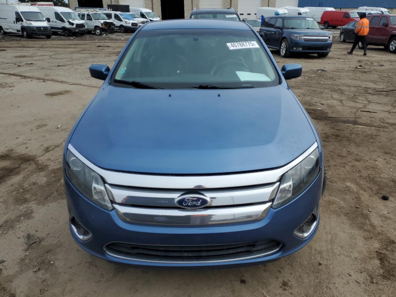 2010 Ford Fusion - Image 5