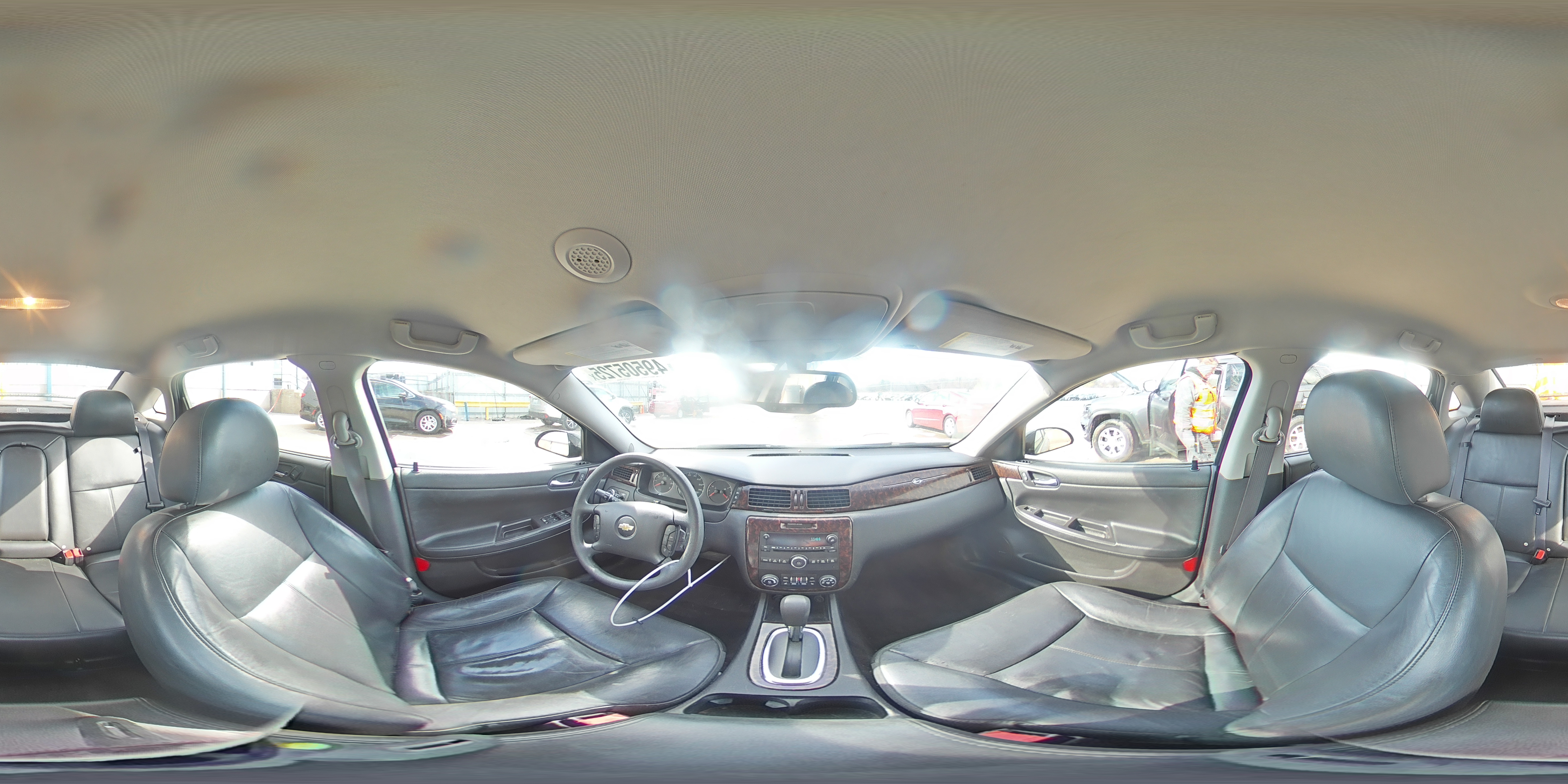 2016 Chevrolet Impala - Image 14