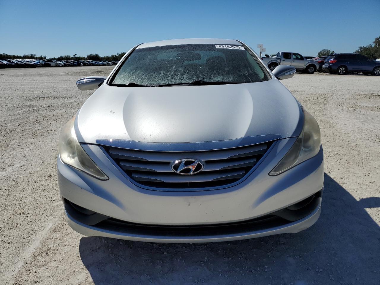 2014 Hyundai Sonata - Image 5